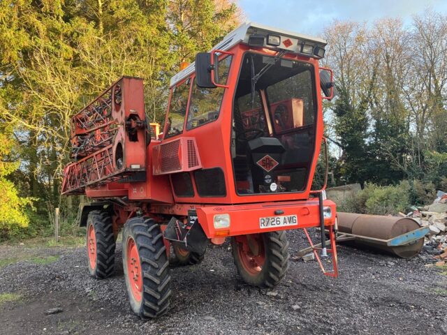 Sands 2500 Lowline 1997 Sprayer