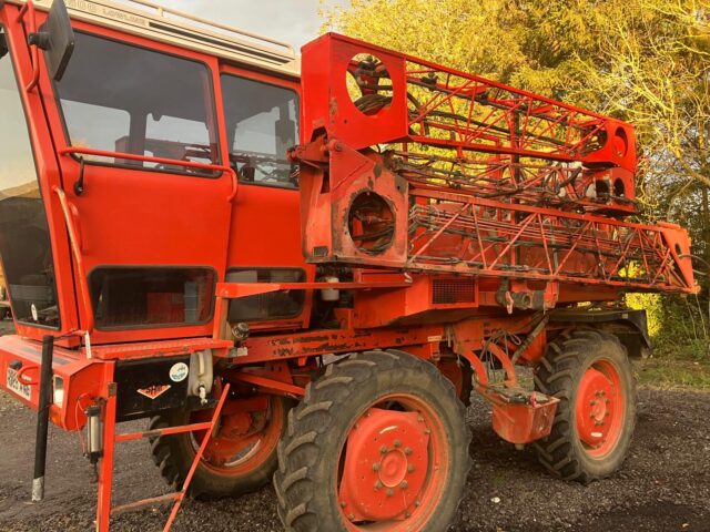 Sands 2500 Lowline 1997 Sprayer