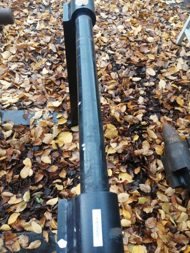 HM68240A JCB QFIT HEADSTOCK AND TINES