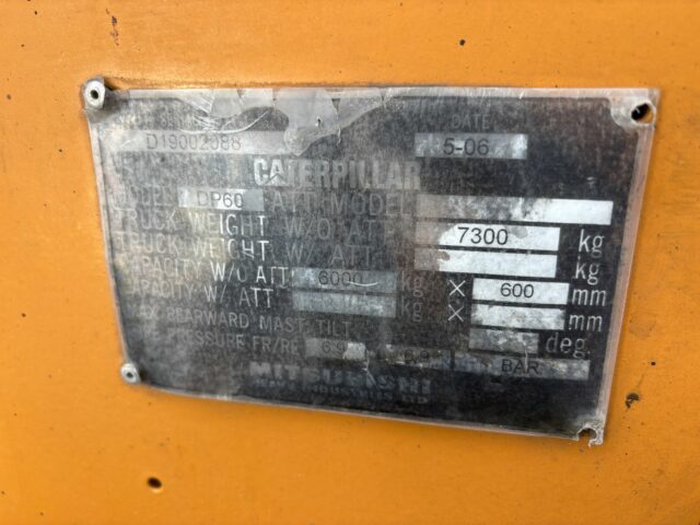 Lot 170: Caterpillar Forklift Truck