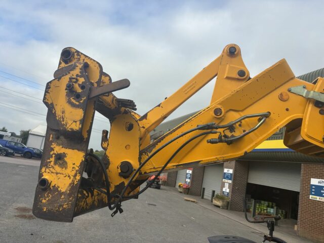 Lot 116: JCB AGRI-SUPER Telehandler