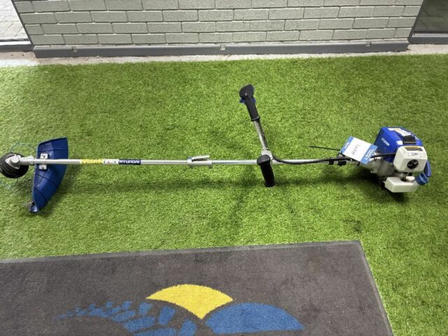 Cutters, trimmers and accesssories