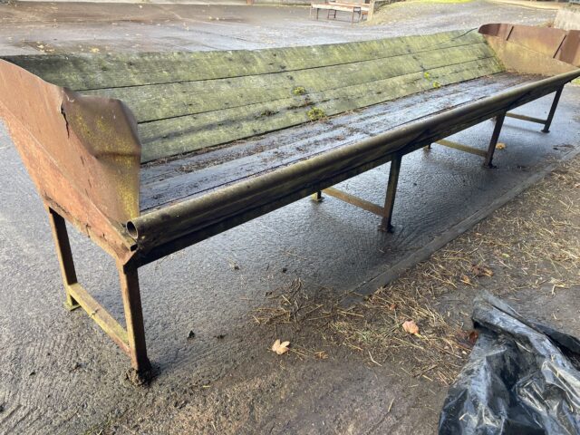 19.5′ Bale Feeder Bunker