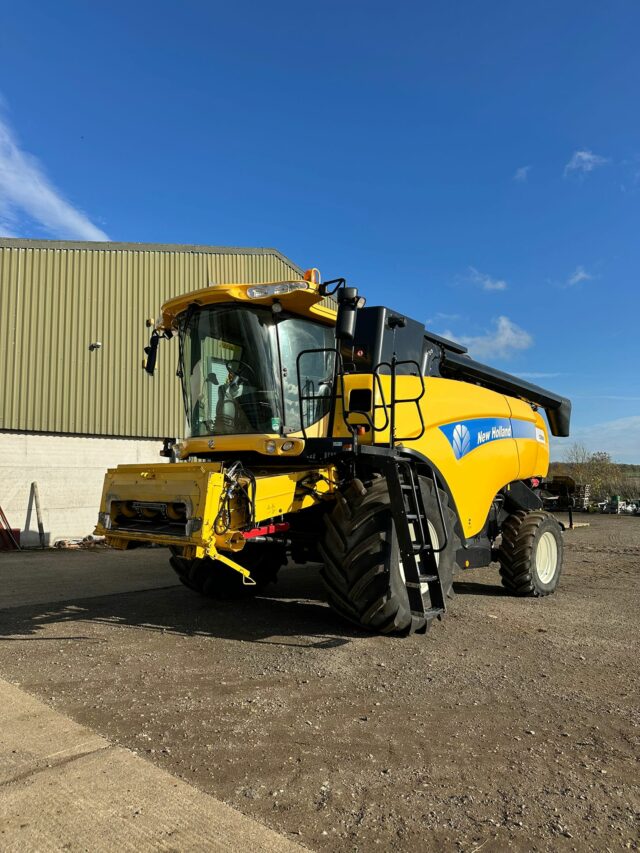 One- 2005 New Holland CX840 Combine