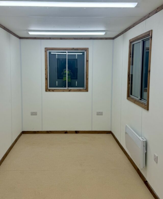 20′ x 08′ AV Office