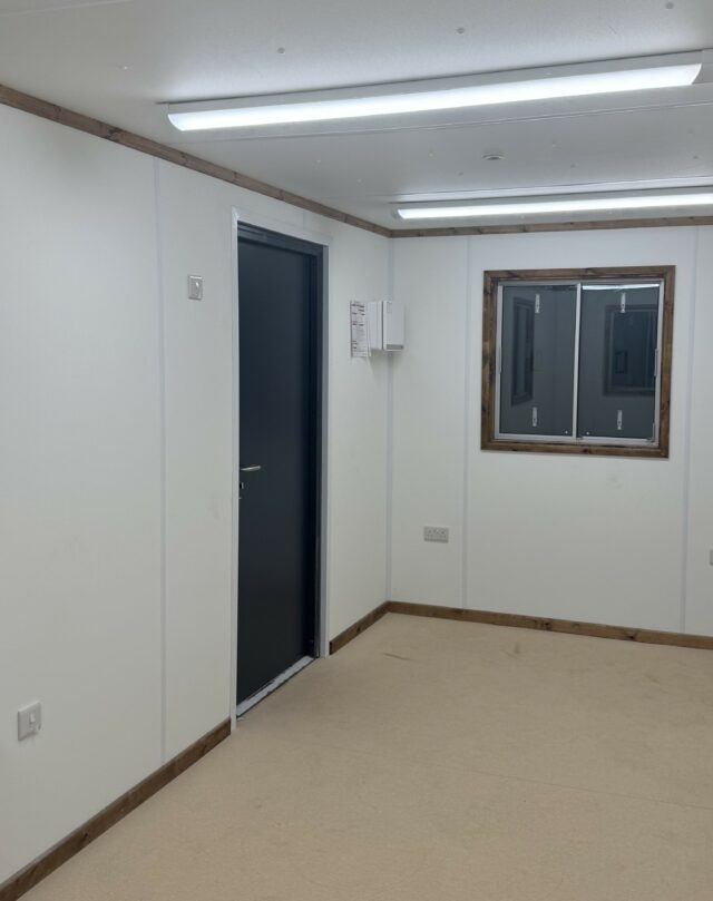 20′ x 08′ AV Office