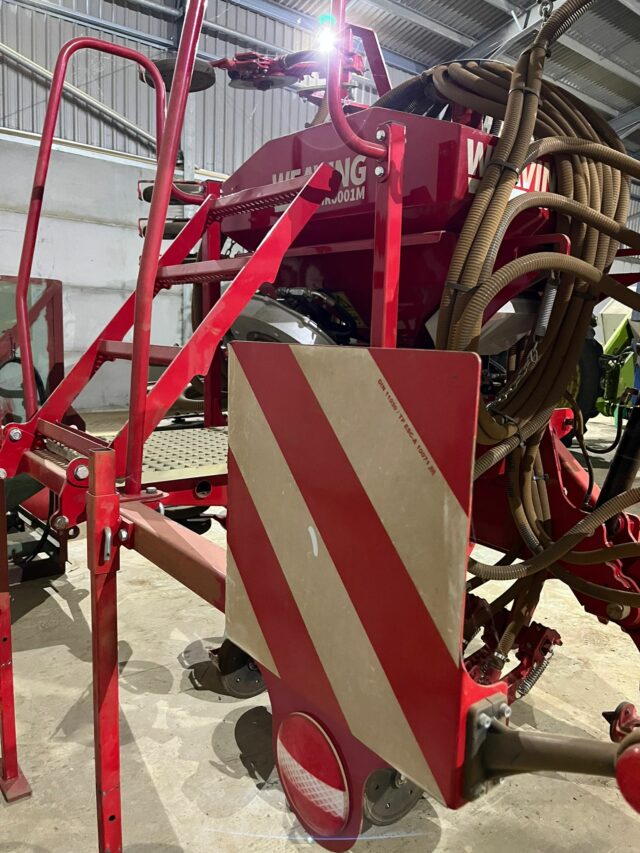 2019  Weaving IR 6001M inter row drill