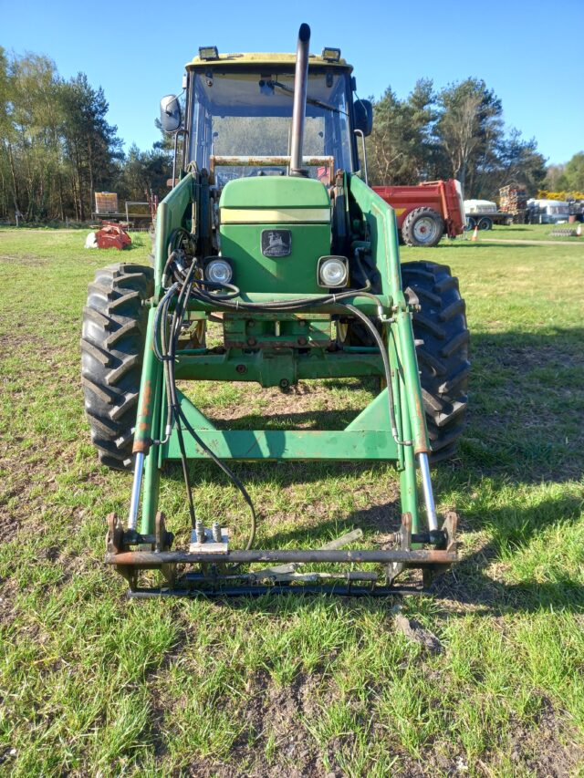 John deere 2450
