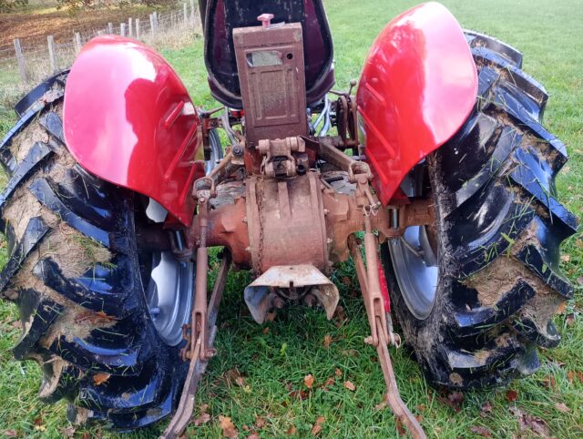 Massey Ferguson 135