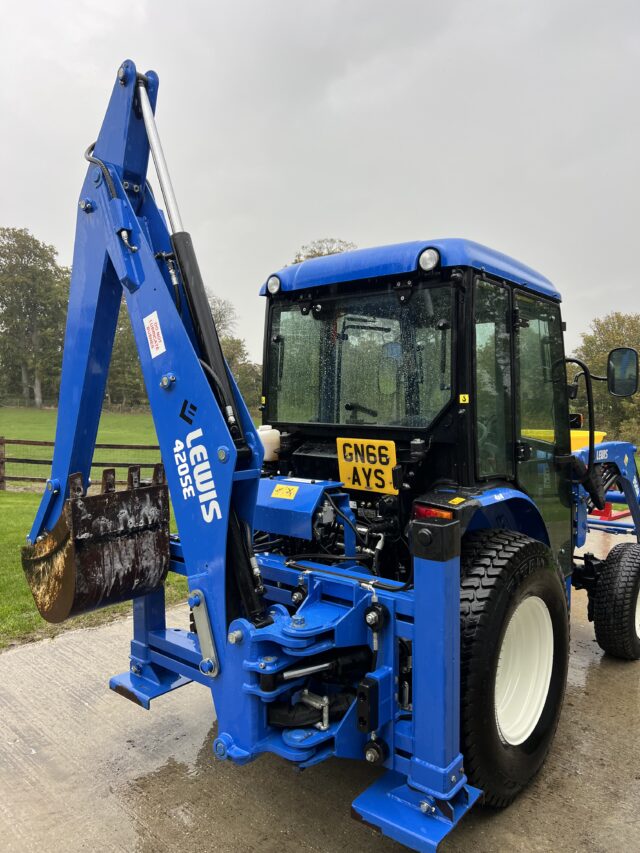 New Holland Boomer 50