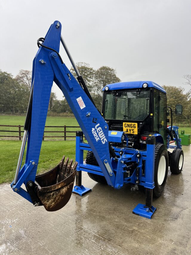 New Holland Boomer 50