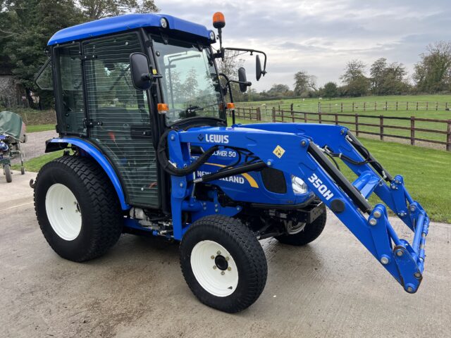 New Holland Boomer 50
