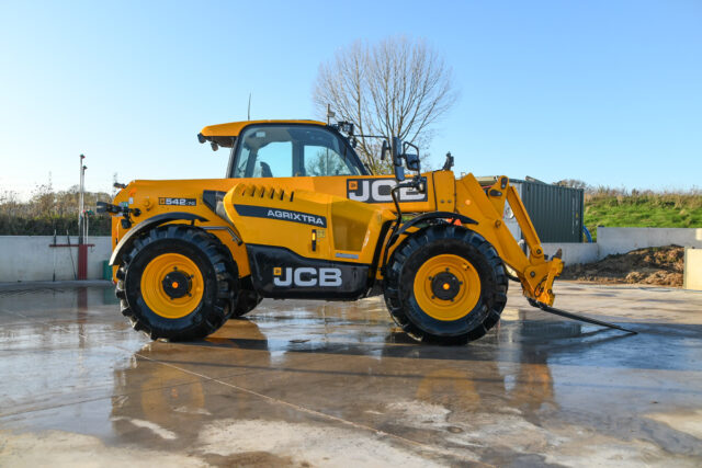2023 JCB 542-70 AgriXtra
