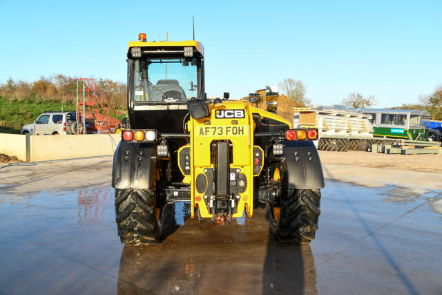 2023 JCB 542-70 AgriXtra