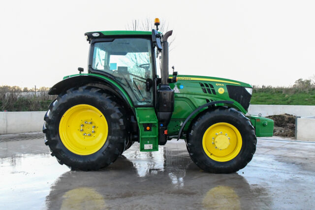 John Deere 6155R 2022