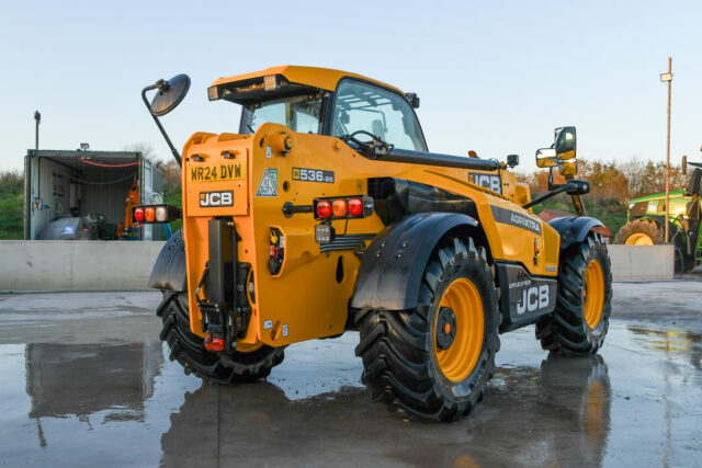 JCB 536-95 AgriXtra 2024