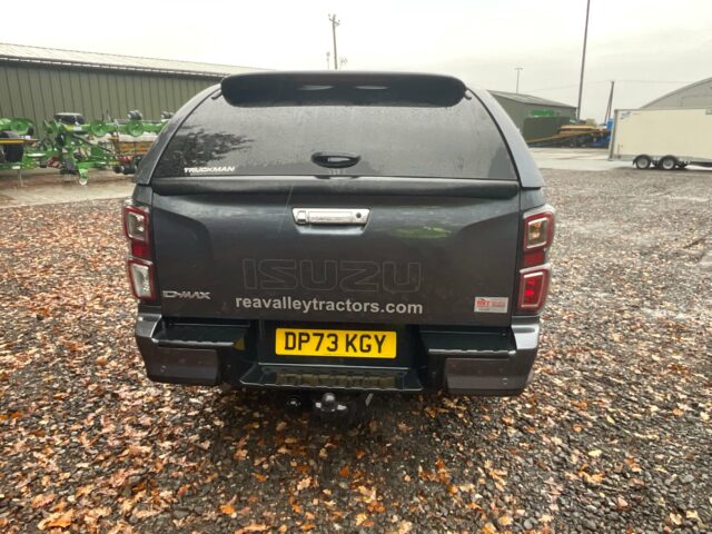 Lot 1: 2024 Isuzu D-Max DL40 Auto