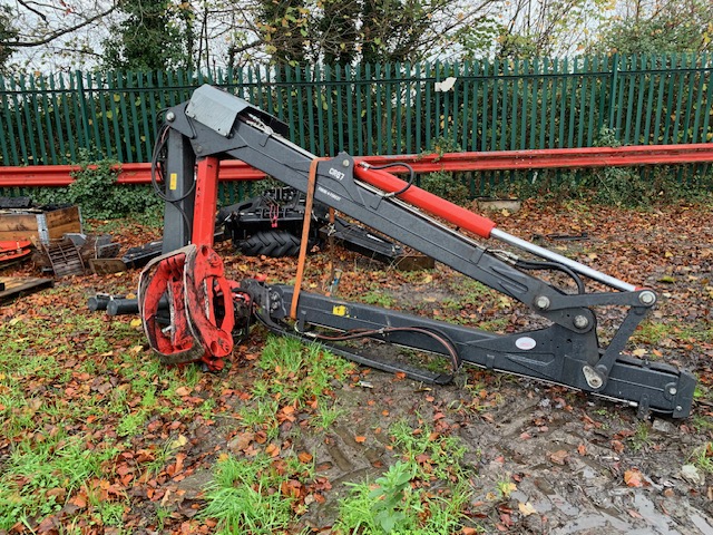 TA004775 FARMI FOREST CR87 CRANE