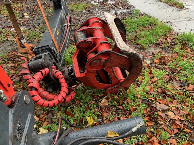 TA004775 FARMI FOREST CR87 CRANE