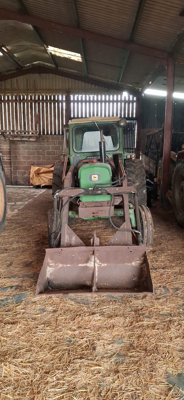 John deere 2130