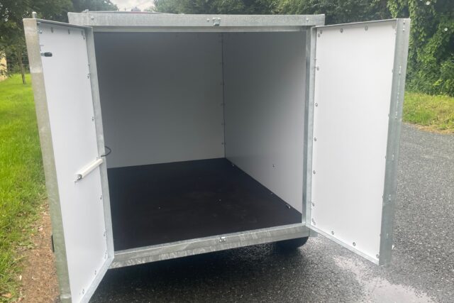 Boxxa Van Trailer 6’x4’x4′ Black/White