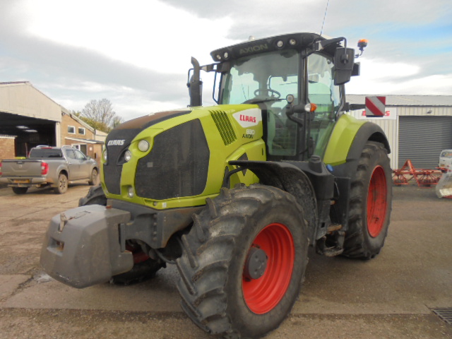 Claas Axion 830 CIS