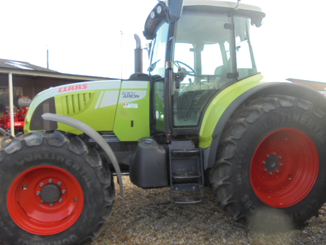 Claas Arion 630 CIS