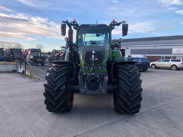 FE000421 FENDT 720 V GEN6 4WD TRACTOR