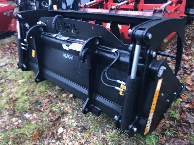 BM000604 2025 JCB 7′ 6″ MULTI SHOVEL