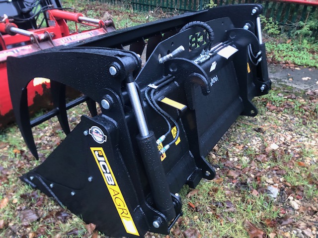 BM000604 2025 JCB 7′ 6″ MULTI SHOVEL