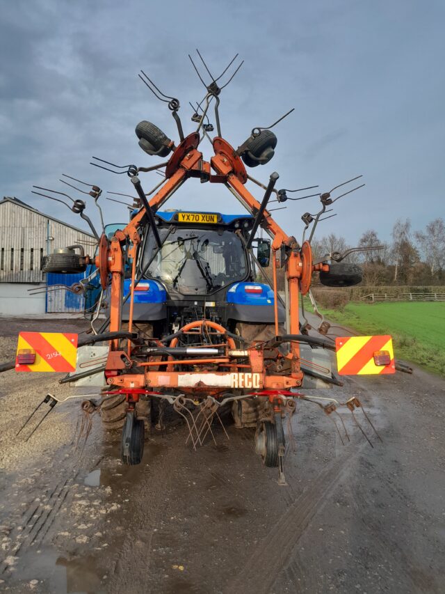 Fella reco TH800D 6 rotor tedder