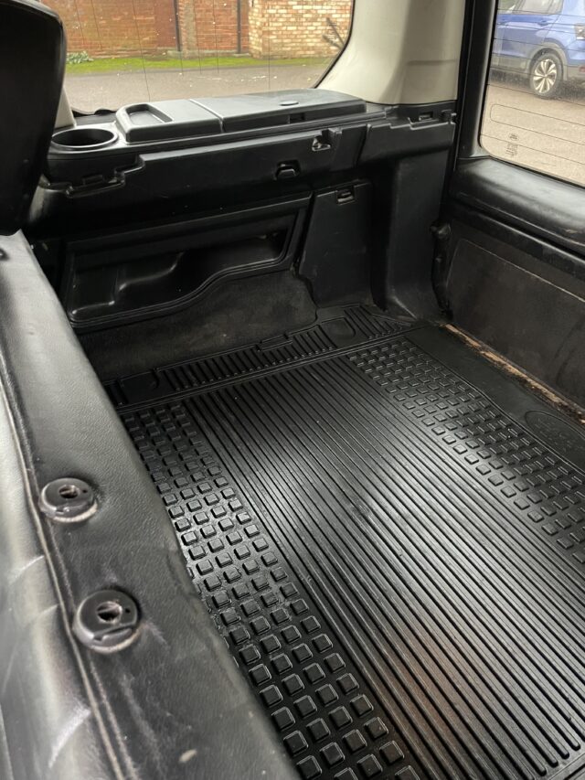 Land Rover Discovery 4