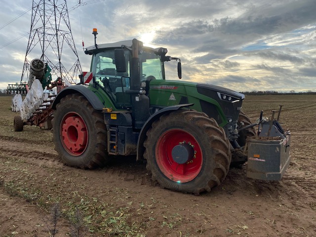 2M041404 FENDT 942 V GEN 6 4WD TRACTOR
