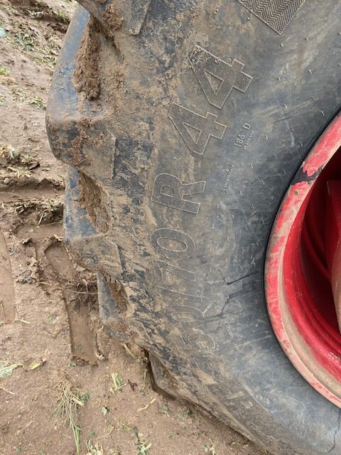 2M041404 FENDT 942 V GEN 6 4WD TRACTOR