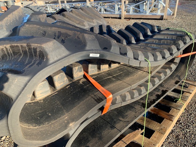 7M006952 PAIR  STRYDER XT100 30IN TRACKS