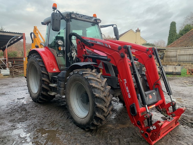 TE02345A MF5S.135 TRACTOR FL3819 LOADER