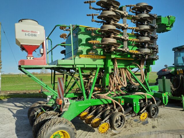 JOHN DEERE 750A. 2017 year