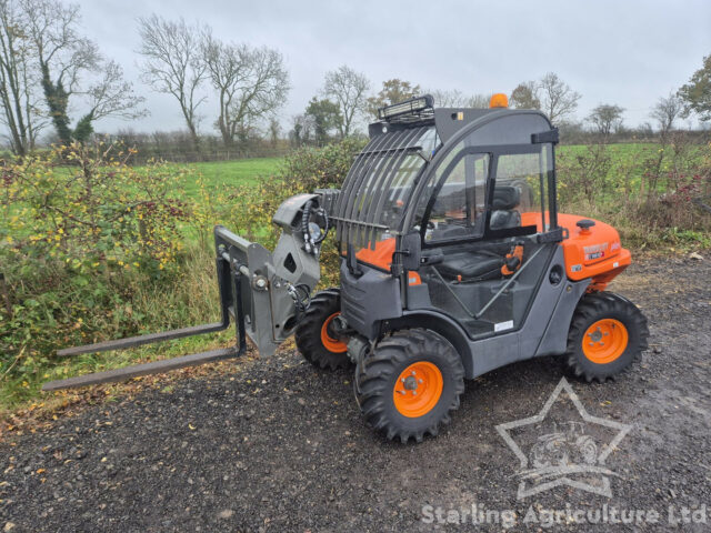 AUSA T144 H x4 Telehandler