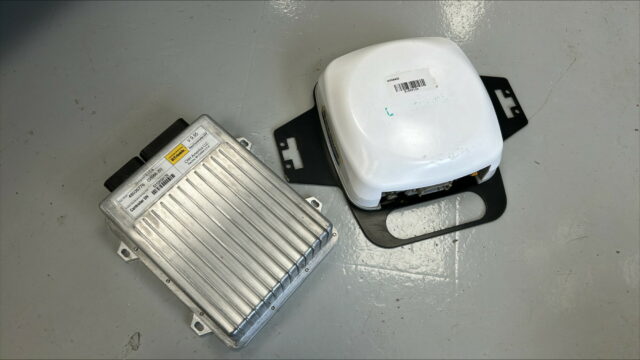 CNH LEVEL 3 AG392 RECEIVER AND NAV 3 CONTROLLER KIT