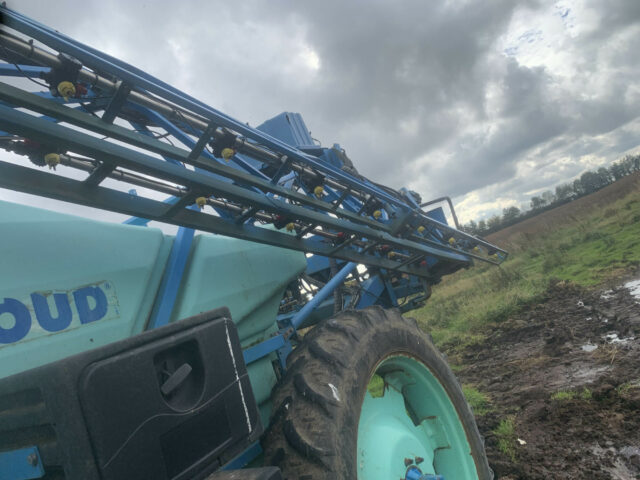 USED Berthoud Major DP Tronic 24 metre Trailed Sprayer