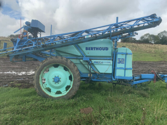 USED Berthoud Major DP Tronic 24 metre Trailed Sprayer