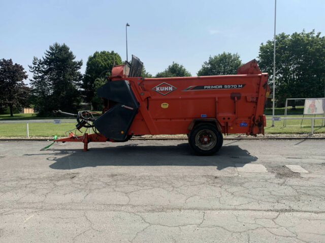 USED Kuhn Primor 5570M Straw Chopper/ Bedding Machine For Sale