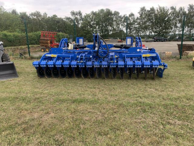 EX DEMO New Holland SDM 400 Disc Cultivator For Sale