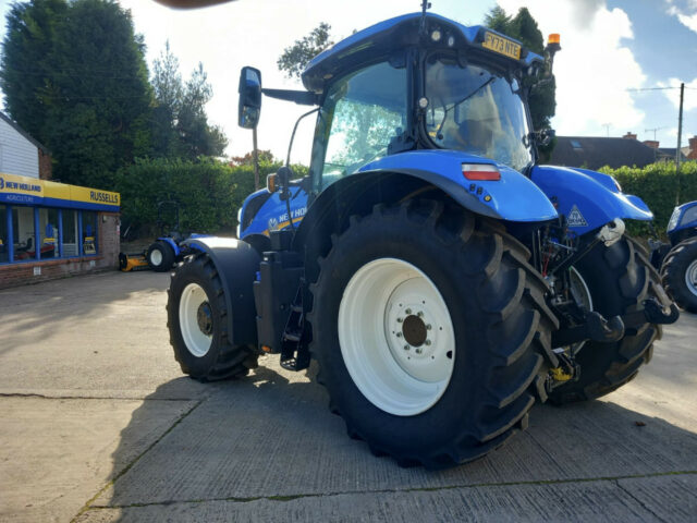 New Holland T7.225 Tractor For Sale