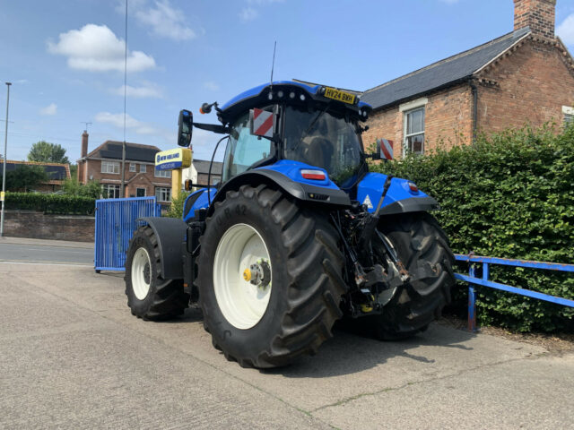 USED New Holland T7.300 Tractor For Sale