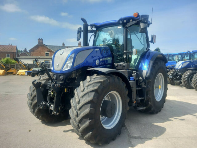 New Holland T7.300 HD Tractor For Sale
