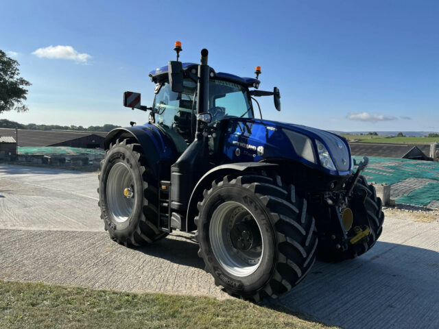 USED New Holland T7.340 HD Tractor For Sale