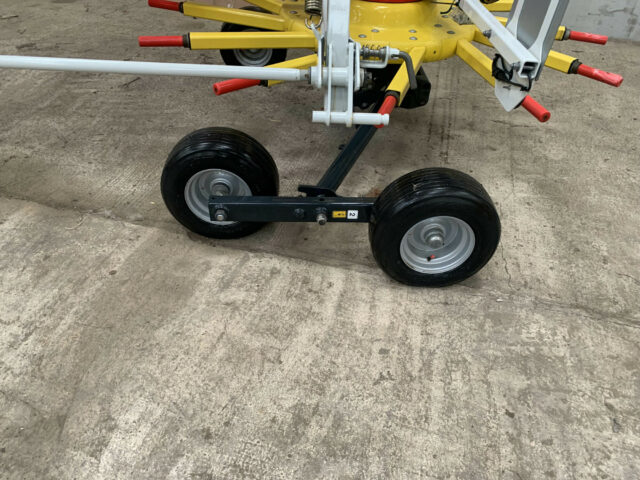 NEW Pottinger TOP 462 Single Rotor Rake For Sale