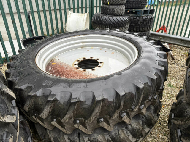 Full Set of Wheels & Tyres For Sale