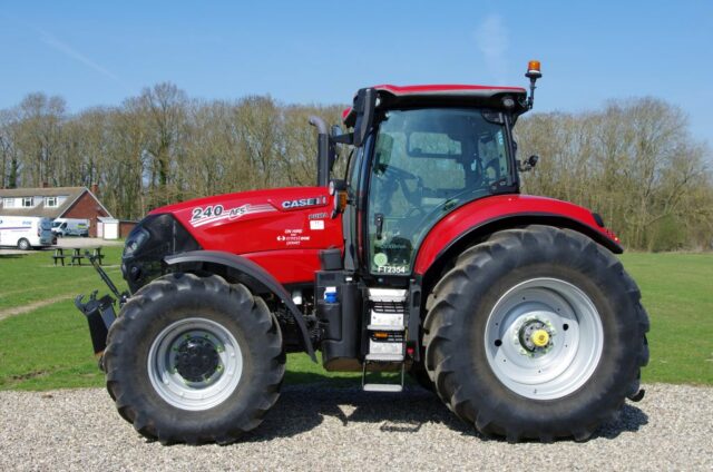 Case IH PUMA240CVX